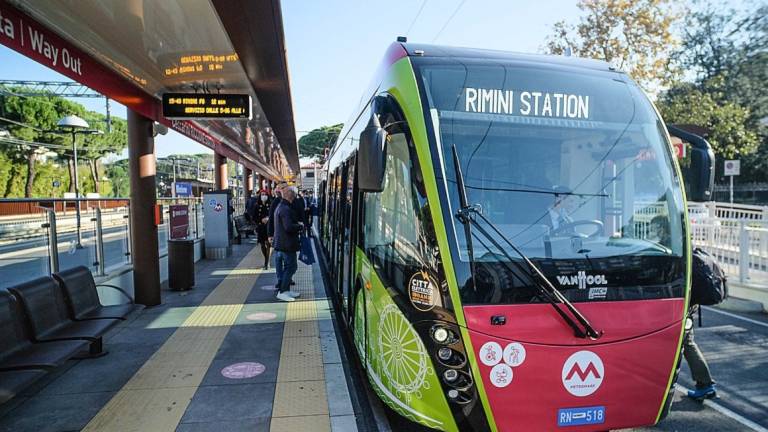 Metromare Rimini-Riccione: il collegamento ecologico e veloce di Rimini